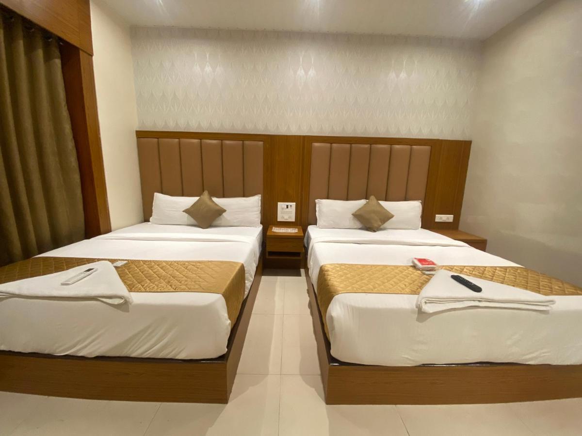 Hotel Bkc Inn - Near Trade Center, Visa Consulate มุมไบ ภายนอก รูปภาพ