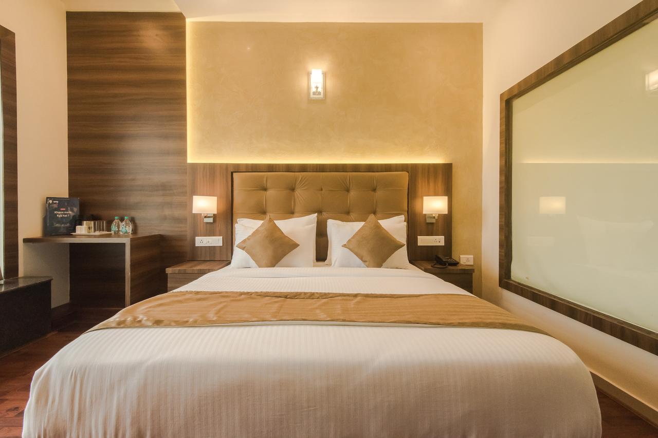 Hotel Bkc Inn - Near Trade Center, Visa Consulate มุมไบ ภายนอก รูปภาพ