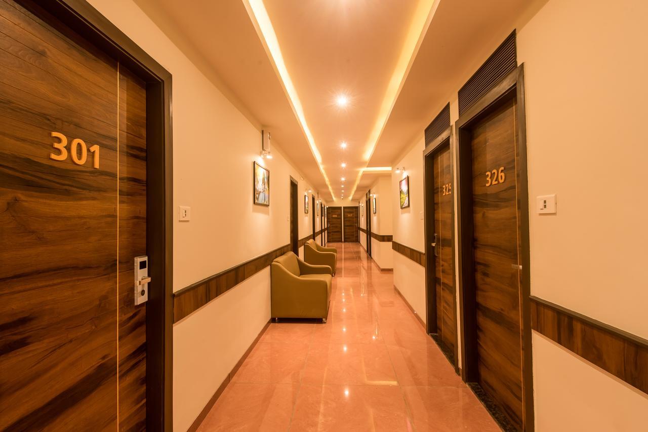 Hotel Bkc Inn - Near Trade Center, Visa Consulate มุมไบ ภายนอก รูปภาพ
